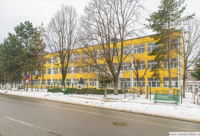 Colegiul Dimitrie Cantemir