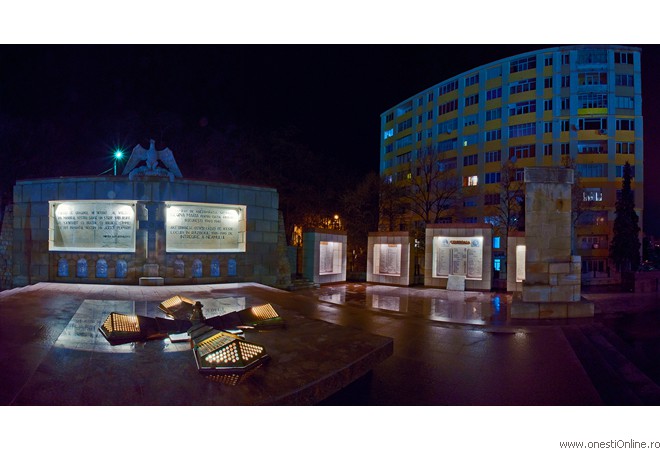 Monument Regina Maria Panoramic copy